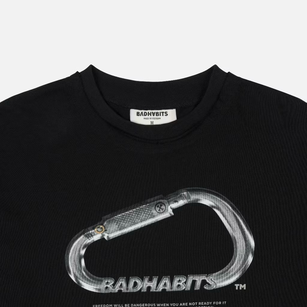 BAD HABITS - S-CARABINER TEE